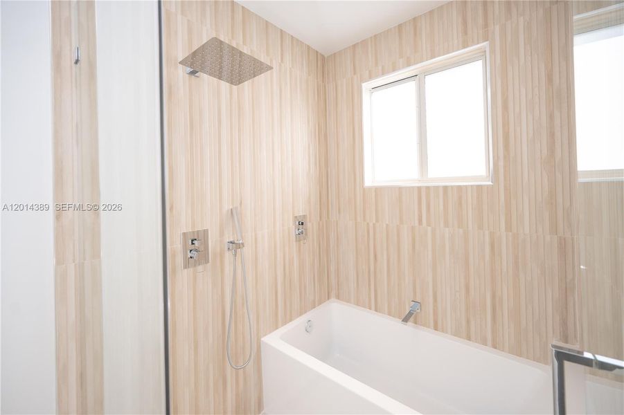 Image 76 of a home in .