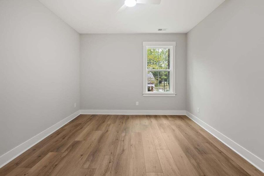 Spacious, unfurnished interior of a new home in , Ravenel (Image 36).