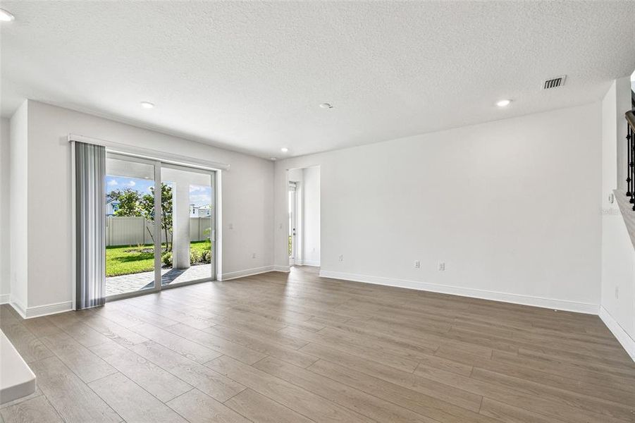 Spacious, unfurnished interior of a new home in Hawkstone, Sarasota (Image 45).