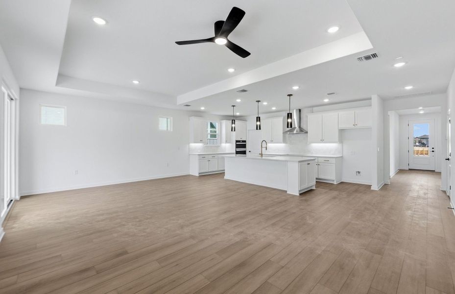 Spacious, unfurnished interior of a new home in Sun City Texas, Georgetown (Image 38). Spacious, unfurnished interior of a new home in Sun City Texas, Georgetown (Image 38).