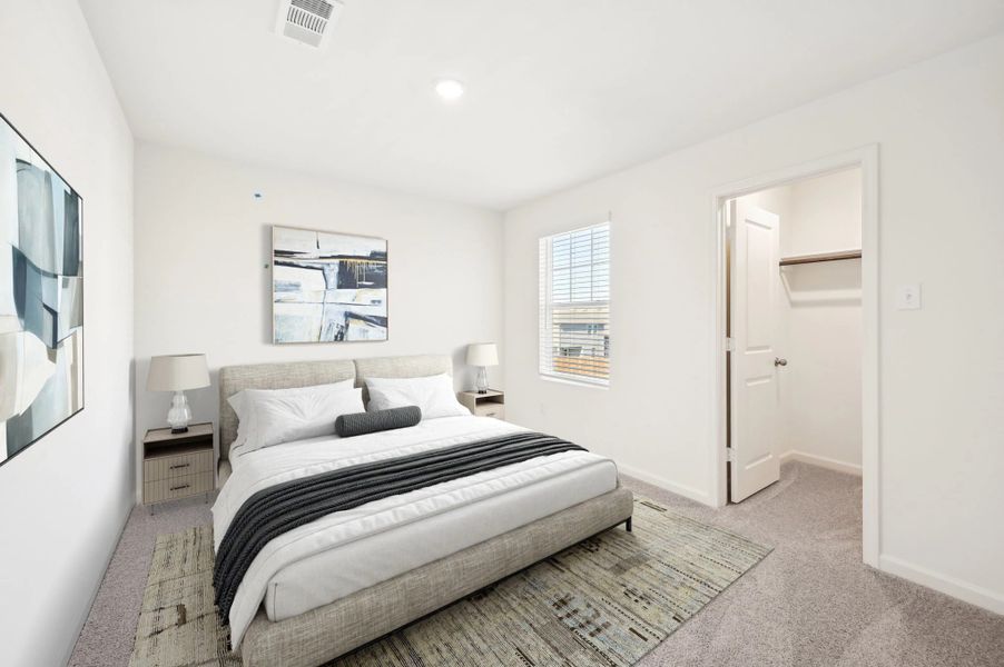 Representative furnished interior of a home built from the Discovery by Starlight Homes in Chapel Run, Montgomery (Image 11).