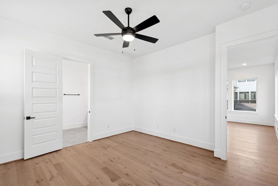 Spacious, unfurnished interior of a new home in Easthaven at Bridgeland Central - Horizon Collection, Cypress (Image 34).