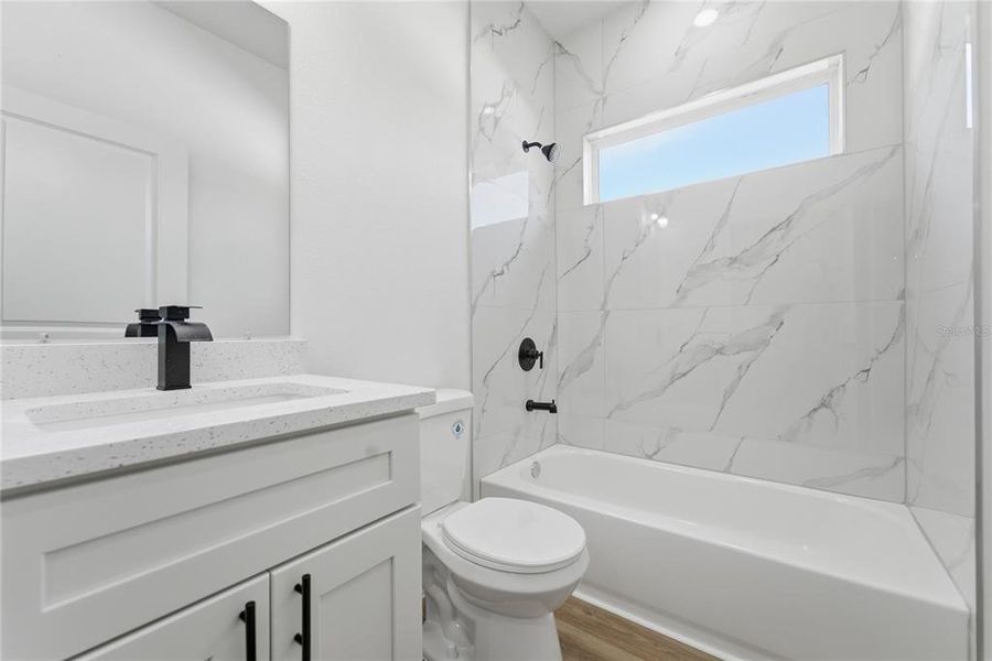 Furnished interior view inside a new home in , Ocala (Image 6).