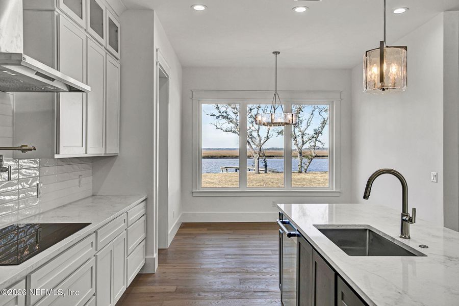 Furnished interior view inside a new home in , Jacksonville (Image 8).