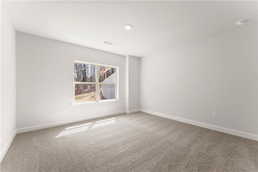 Spacious, unfurnished interior of a new home in Magnolia Villas, Cornelia (Image 19).