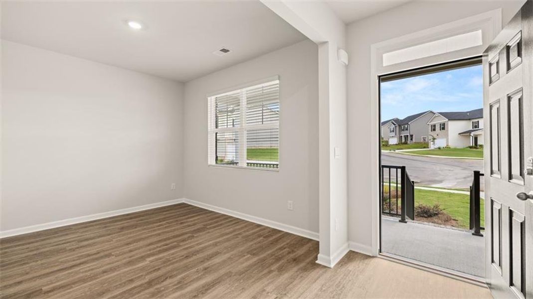 Spacious, unfurnished interior of a new home in Cedar Ridge - Locust Grove Station, Locust Grove (Image 14).