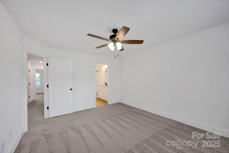 Spacious, unfurnished interior of a new home in , Concord (Image 42).