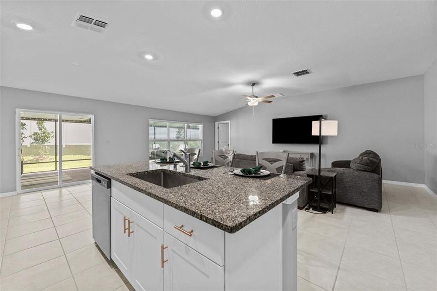 Furnished interior view inside a new home in Abbott Square: The Executives, Zephyrhills (Image 7).