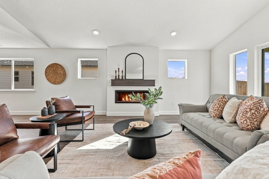 Furnished interior view inside a new home in Upland Meadows, Hermiston (Image 5).