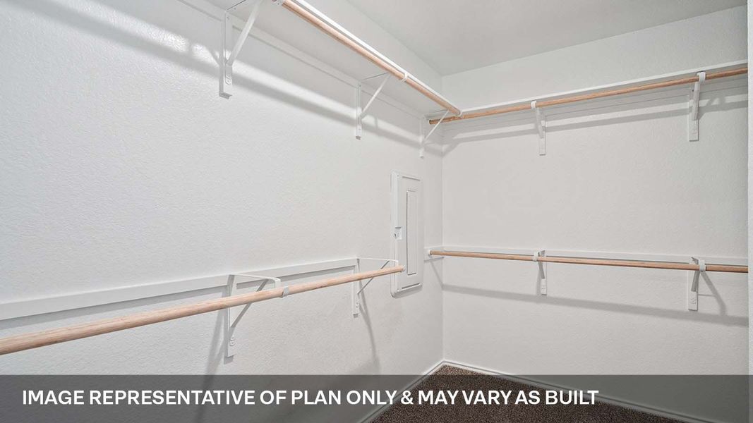 Spacious, unfurnished interior of a new home in Valverde, Bastrop (Image 20).