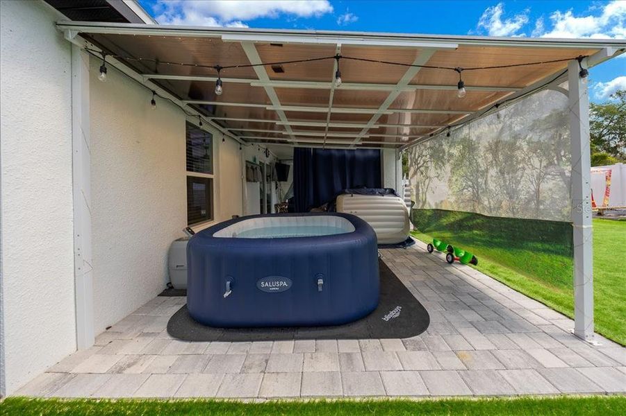 Exterior details and patio area of a home in , Ocala (Image 25).