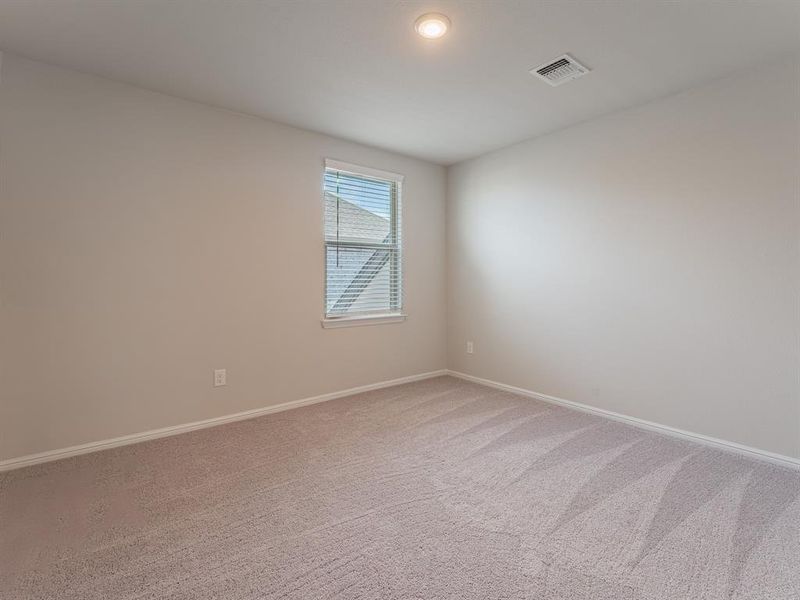Spacious, unfurnished interior of a new home in , Fort Worth (Image 22).