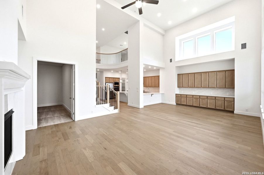 Spacious, unfurnished interior of a new home in Mont Blanc, Schertz (Image 21). Spacious, unfurnished interior of a new home in Mont Blanc, Schertz (Image 21).