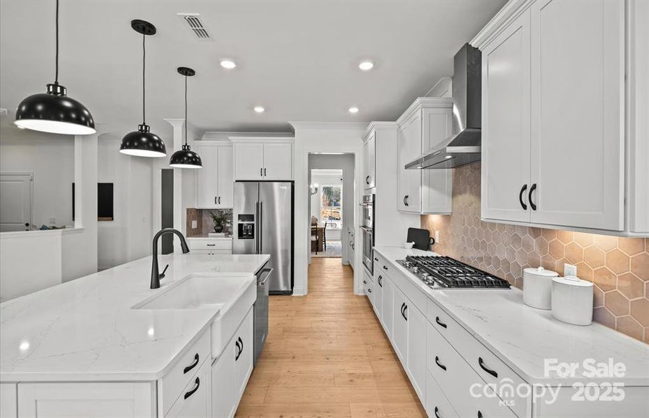 Continental Model - For Representation Purposes Only