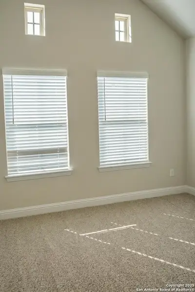 Spacious, unfurnished interior of a new home in The Parklands, Schertz (Image 5).