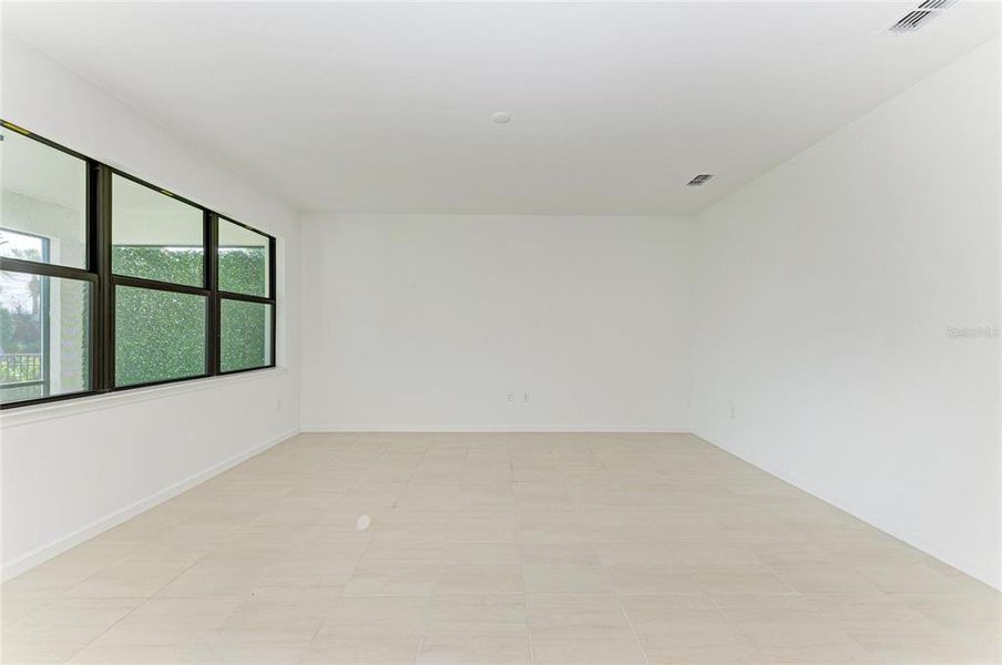Spacious, unfurnished interior of a new home in , Bradenton (Image 34). Spacious, unfurnished interior of a new home in , Bradenton (Image 34).