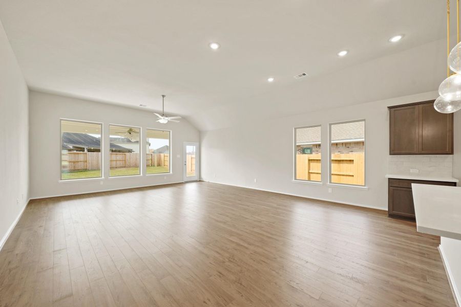Spacious, unfurnished interior of a new home in The Meadows at Imperial Oaks, Spring (Image 22). Spacious, unfurnished interior of a new home in The Meadows at Imperial Oaks, Spring (Image 22).