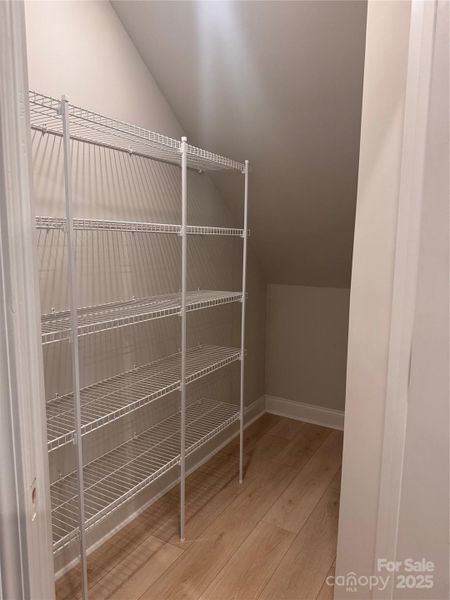 WALK-IN KITCHEN PANTRY