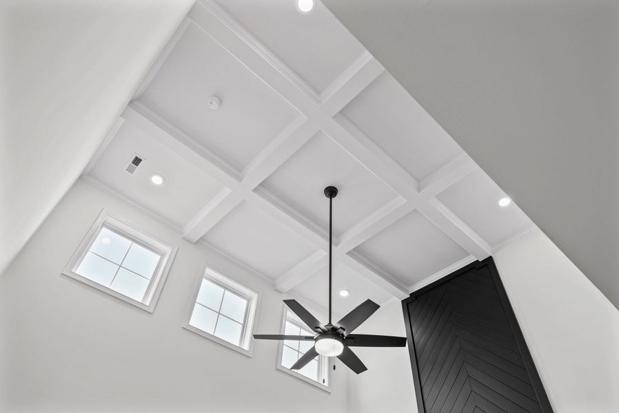 Close-up of interior finishes inside a home in Summerfield, Clarksville (Image 21).