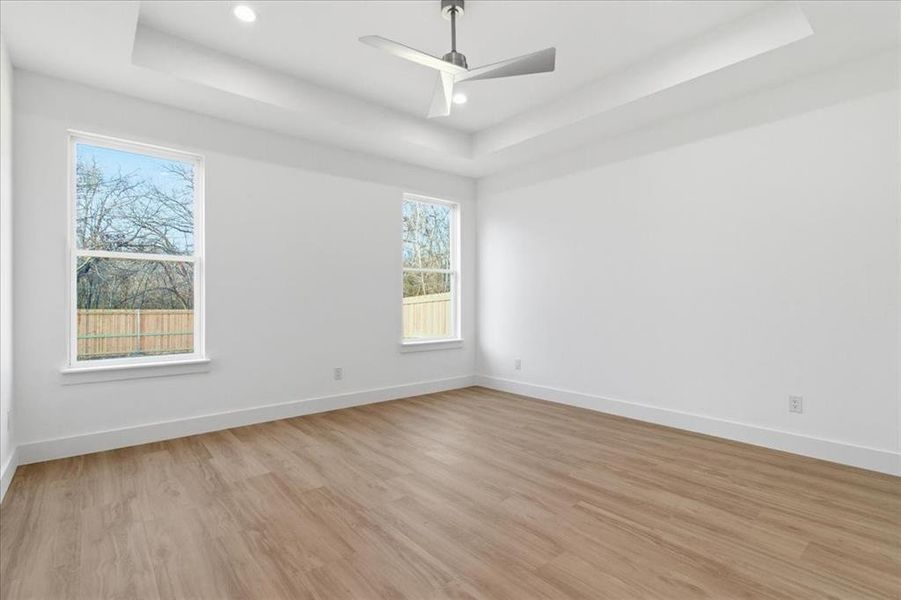 Spacious, unfurnished interior of a new home in , Dallas (Image 20).