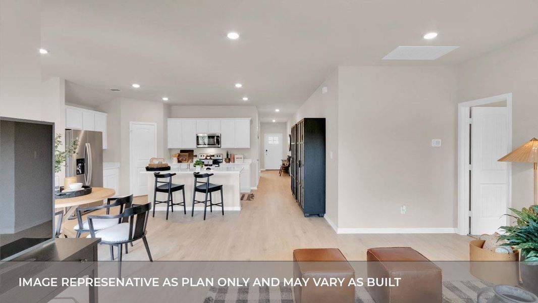 Furnished interior view inside a new home in Thunder Rock, Marble Falls (Image 22).
