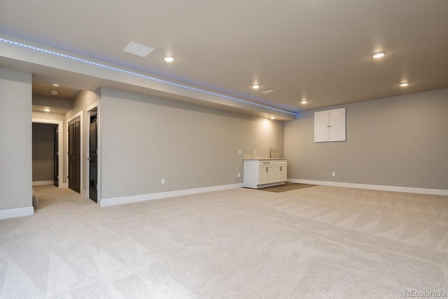 Spacious, unfurnished interior of a new home in , Pueblo (Image 38).