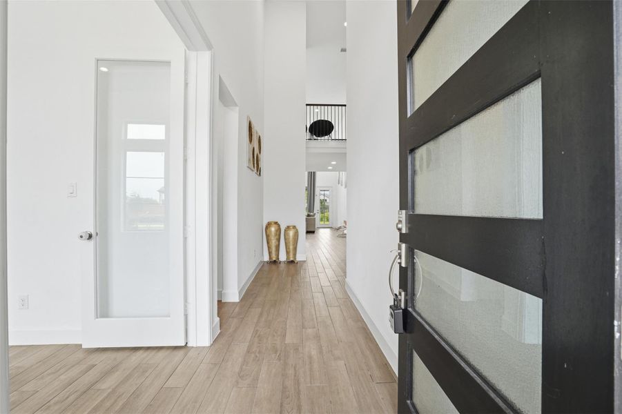 Furnished interior view inside a new home in Elyson, Katy (Image 8).