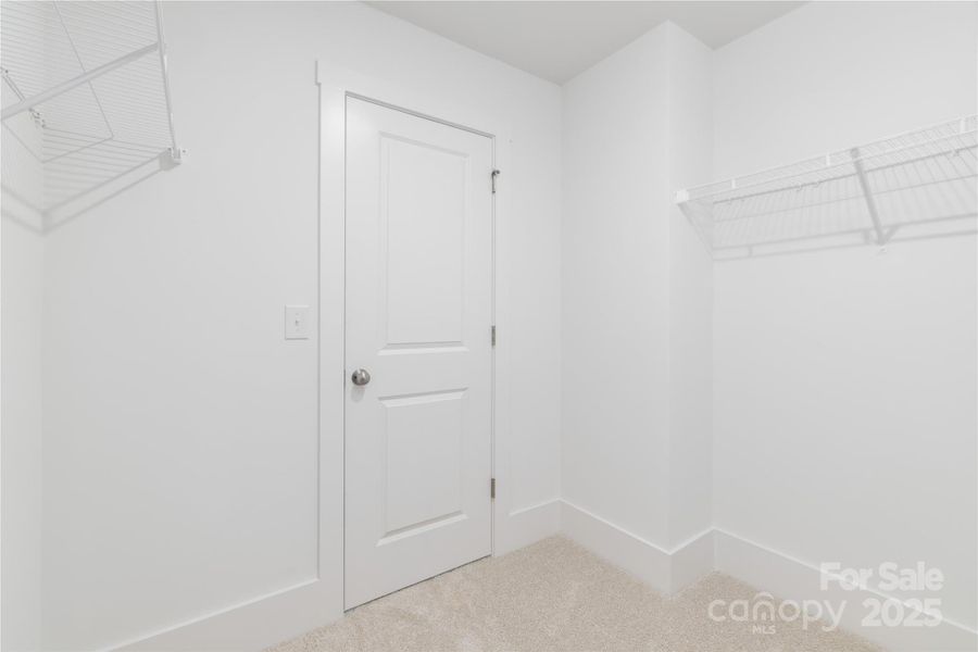 Image 29 of a home in .