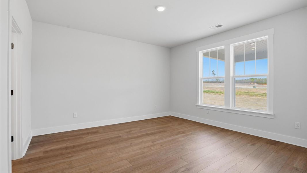 Furnished interior view inside a new home in Harrier Point, Woodruff (Image 12).