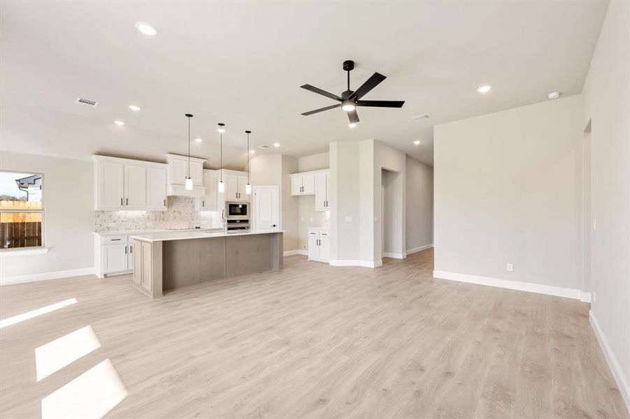 Image 30 of a home in Anderson Crossing.