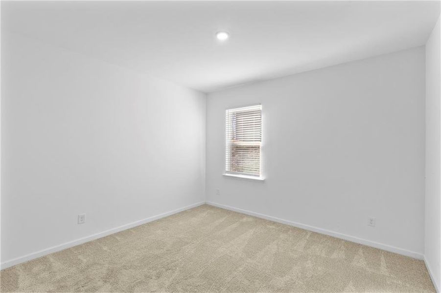 Spacious, unfurnished interior of a new home in Avery Ridge, Gainesville (Image 24).