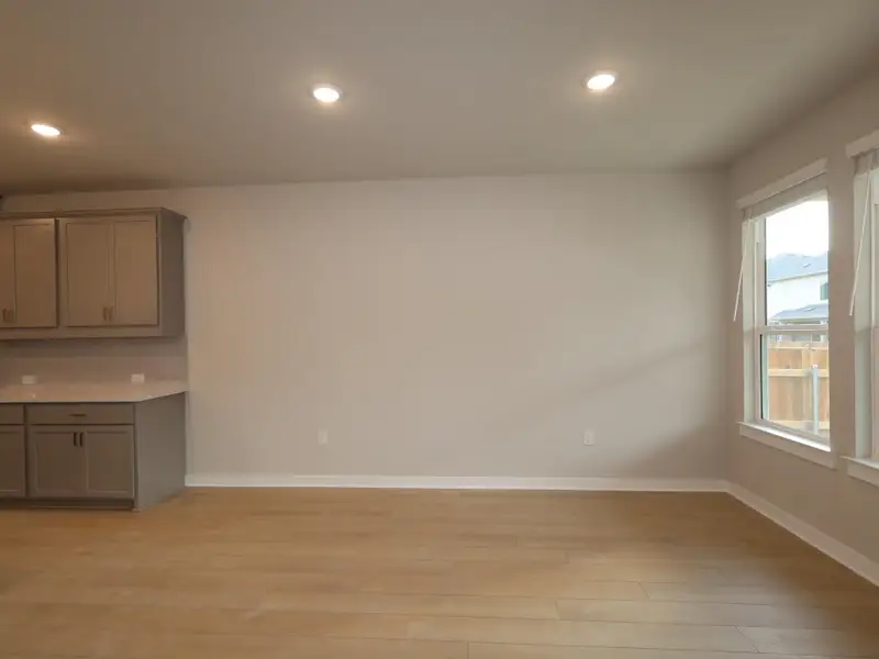 Spacious, unfurnished interior of a new home in Barksdale, Leander (Image 17). Spacious, unfurnished interior of a new home in Barksdale, Leander (Image 17).