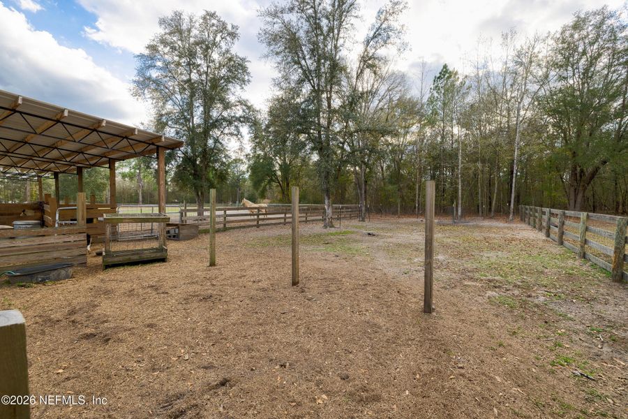 Image 84 of a home in .