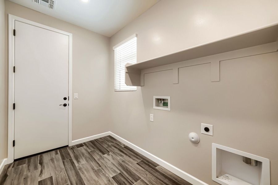 New Home in Surprise, AZ.  - Slide 26