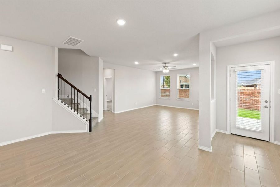 Representative unfurnished interior of a home built from the Ebony II Attwater Signature by Brohn Homes in Attwater, Waller (Image 15).
