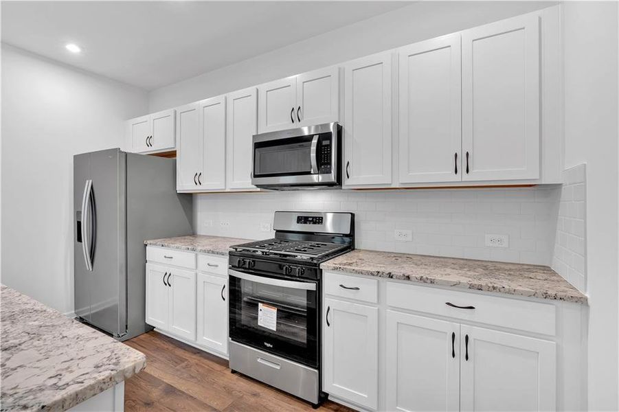Furnished interior view inside a new home in Meadow Pines, Dallas (Image 6).