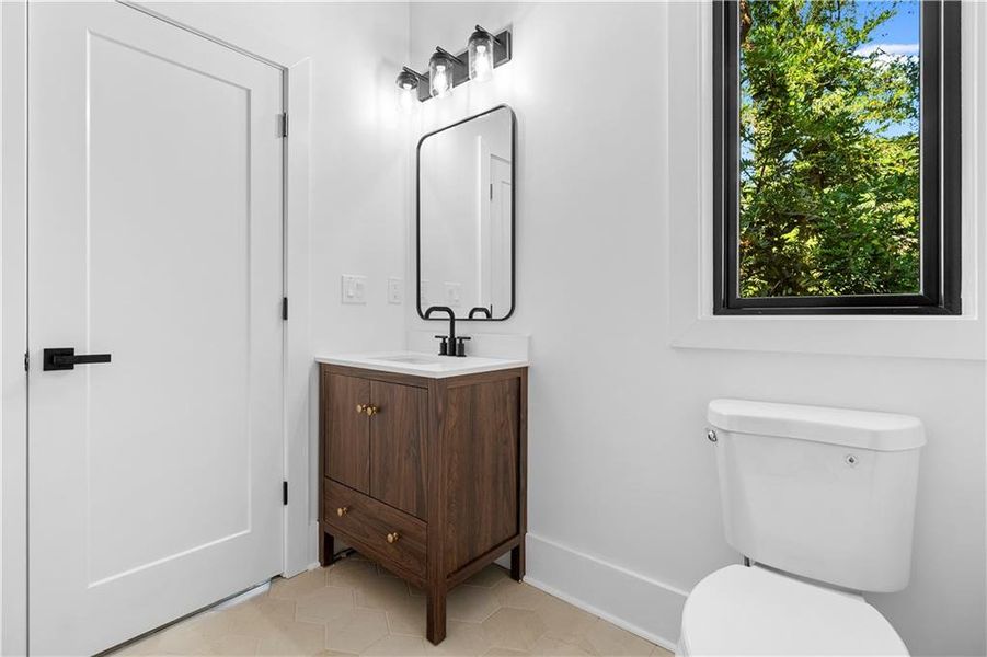 Furnished interior view inside a new home in , Atlanta (Image 54).