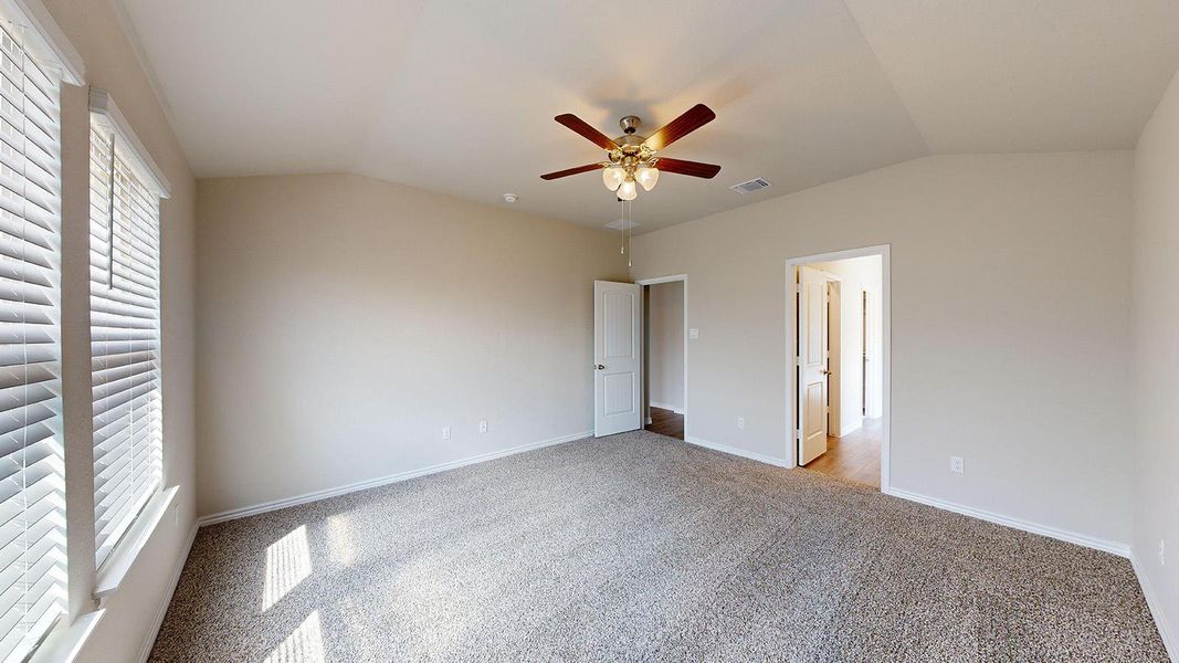 Spacious, unfurnished interior of a new home in Turnbo Ranch Traditions, Killeen (Image 10). Spacious, unfurnished interior of a new home in Turnbo Ranch Traditions, Killeen (Image 10).