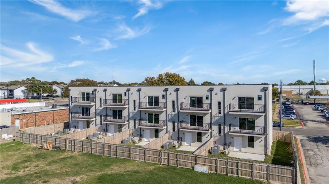 Image 36 of a home in .