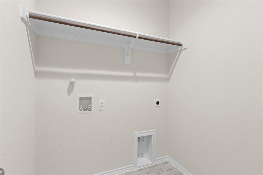 24. 1706 Potomac - Utility 24. 1706 Potomac - Utility