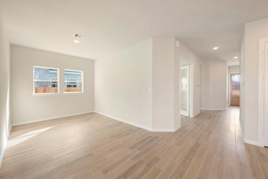 Spacious, unfurnished interior of a new home in Jubilee - Reserve Collection, Hockley (Image 20).