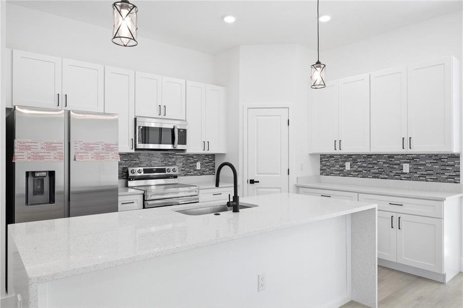 Furnished interior view inside a new home in , Ocala (Image 10).