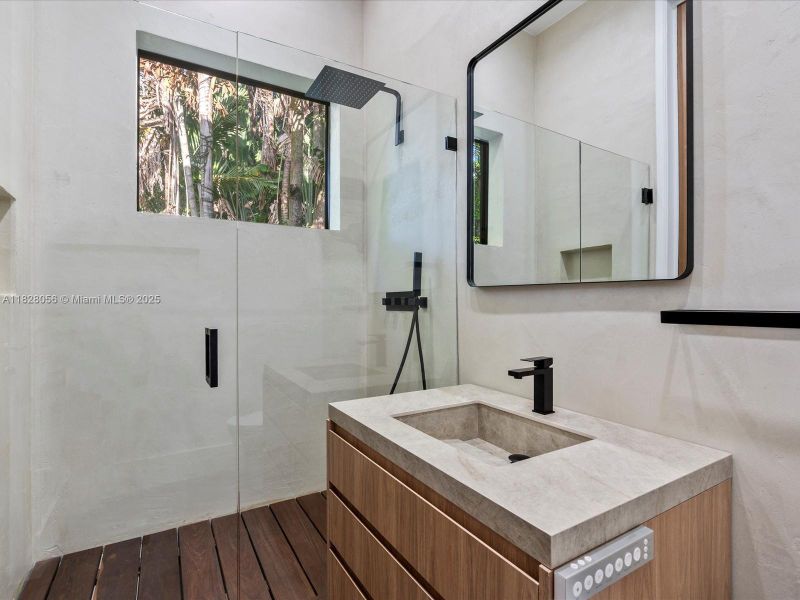 Furnished interior view inside a new home in , Miami (Image 7).