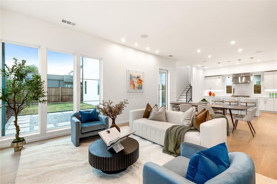 Furnished interior view inside a new home in , Dallas (Image 14).