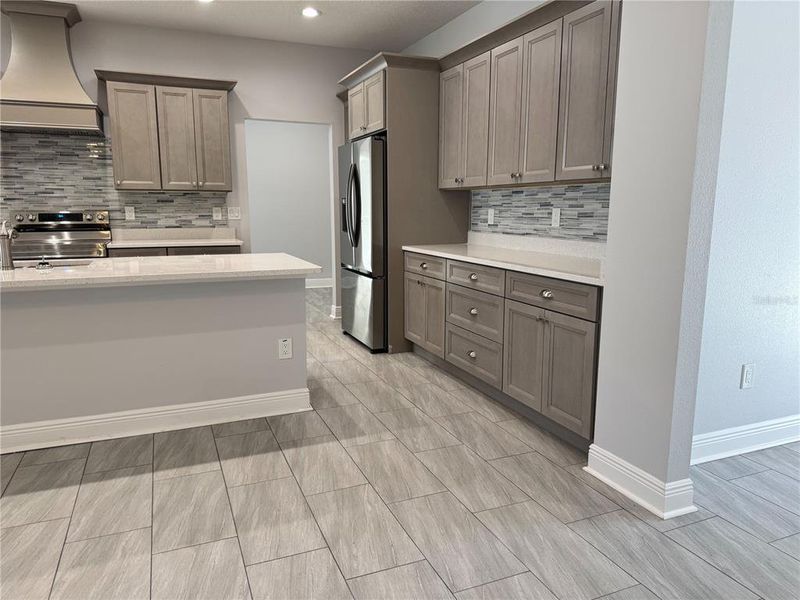 Furnished interior view inside a new home in , Dade City (Image 7).