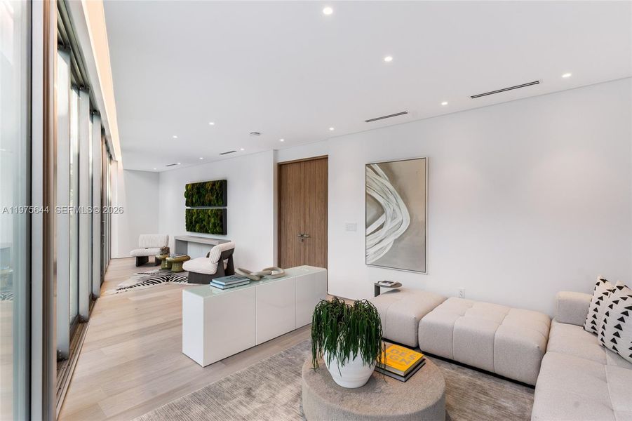 Furnished interior view inside a new home in , Miami (Image 45).