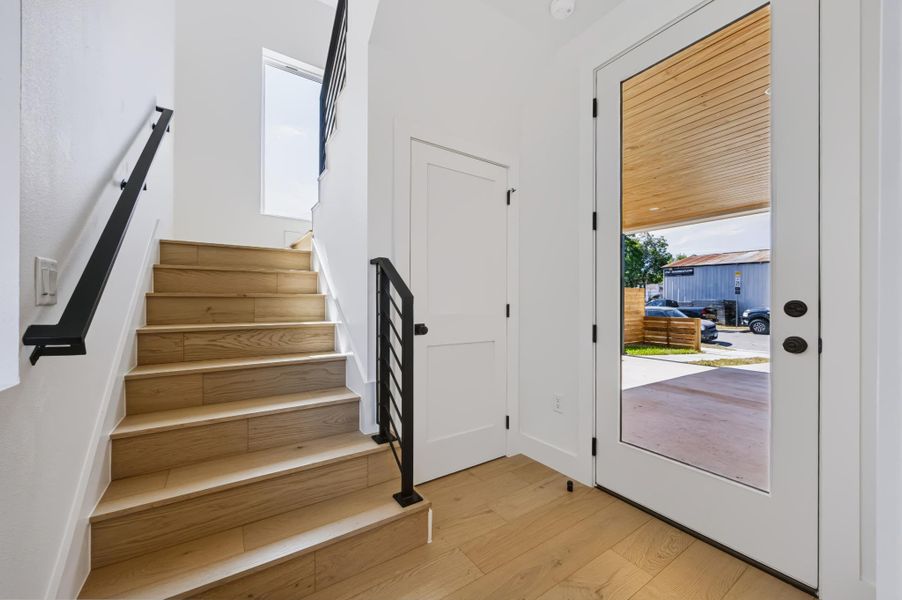 Spacious, unfurnished interior of a new home in , Austin (Image 19).