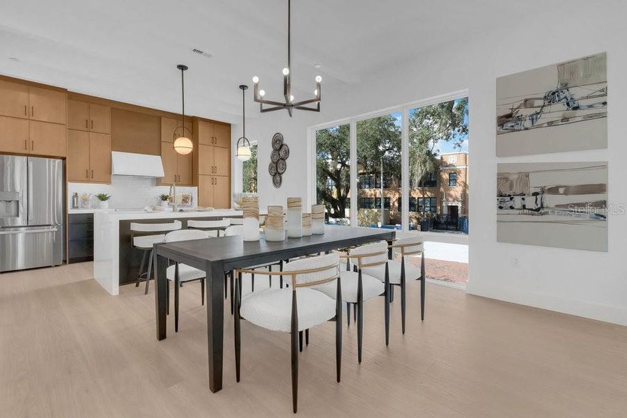 Furnished interior view inside a new home in , Orlando (Image 53).