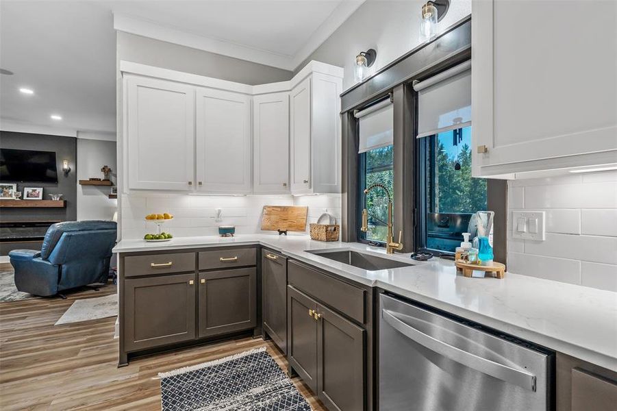 Furnished interior view inside a new home in , Mineola (Image 31). Furnished interior view inside a new home in , Mineola (Image 31).