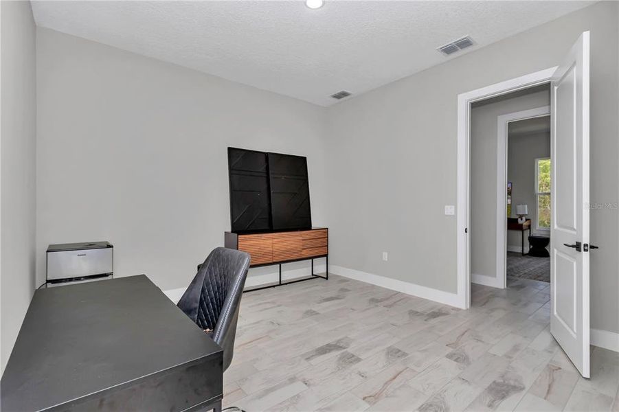 Image 45 of a home in .